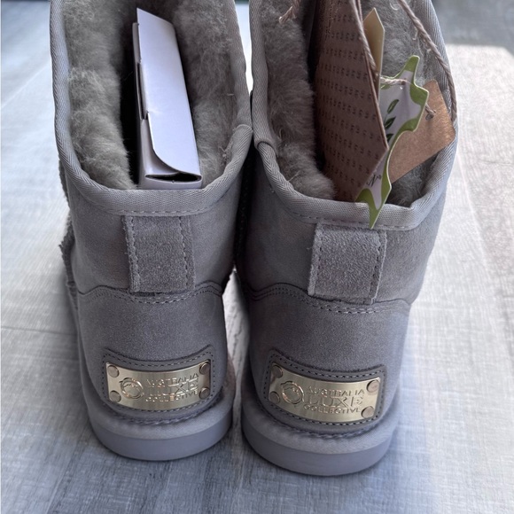 Luxe Australian Gray Suede Boots Brand new never worn - Picture 2 of 7